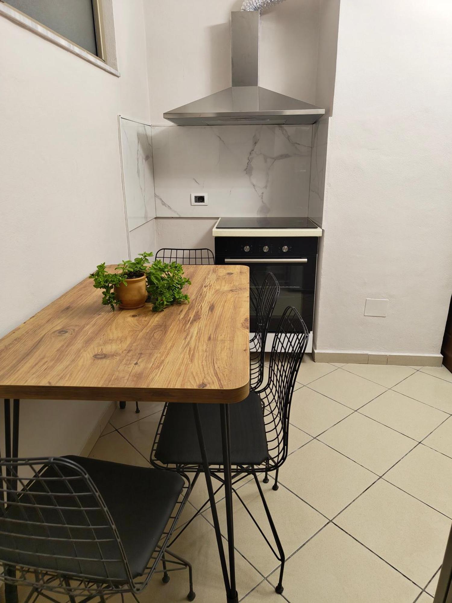 Erli Apartment Shkoder Exterior photo